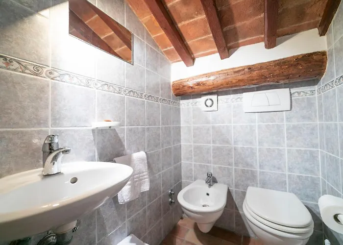 Le Rondini By Interhome Кортона