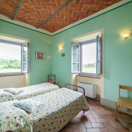 Villa Le Rondini By Interhome