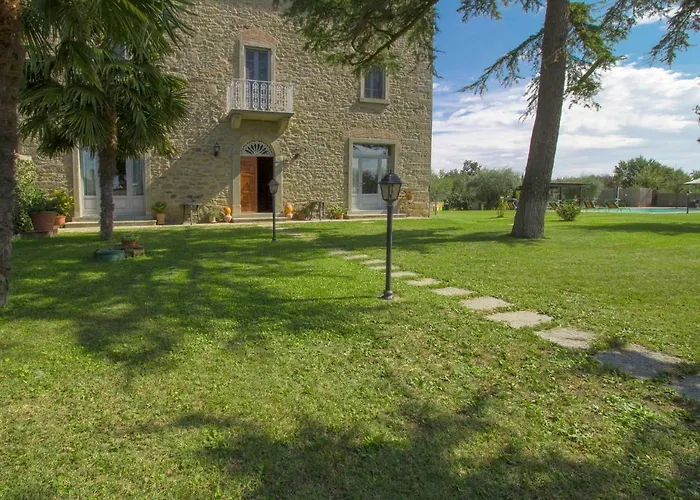 Villa Le Rondini By Interhome *