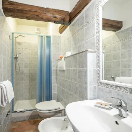 Villa Le Rondini By Interhome *