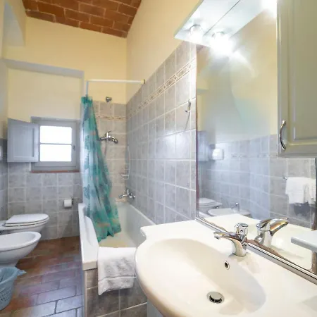 Le Rondini By Interhome