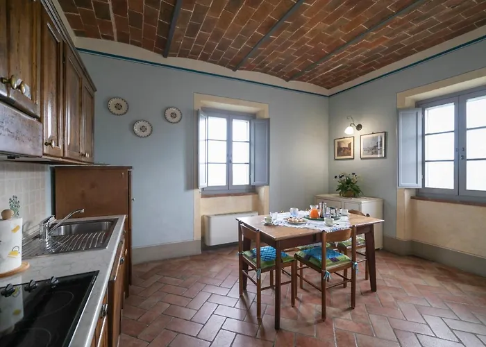 Villa Le Rondini By Interhome